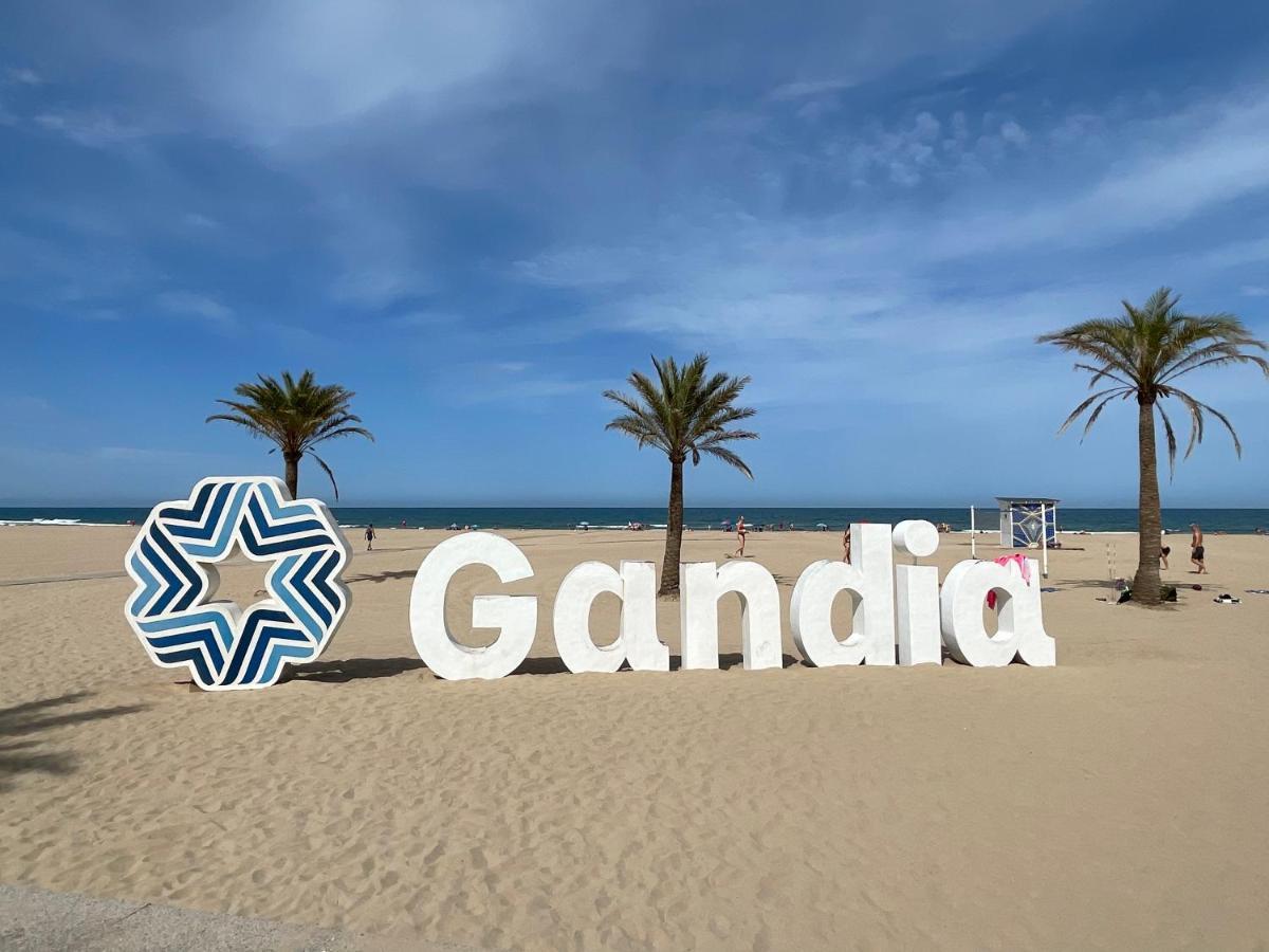 Apartamento En Segunda Linea En Playa De Gandia Exterior photo